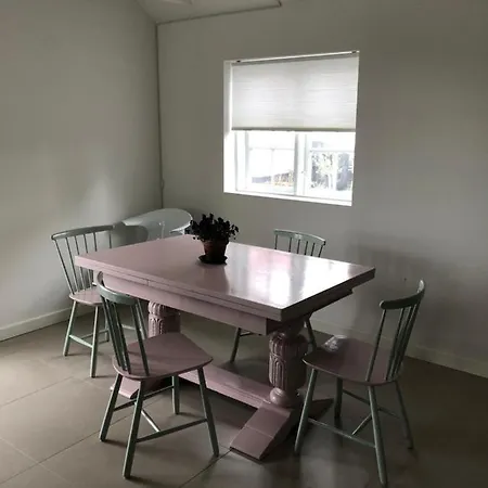 Country-living With A Lovely View And Own Terrace, Entrance And Parking *