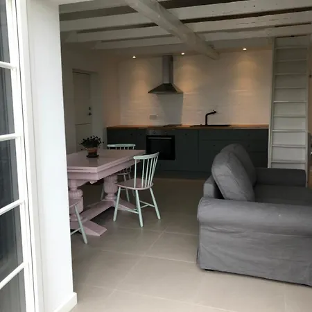 Country-living With A Lovely View And Own Terrace, Entrance And Parking Roskilde